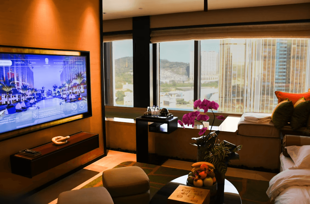 Travel suite